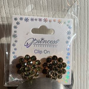 Green clip on earrings